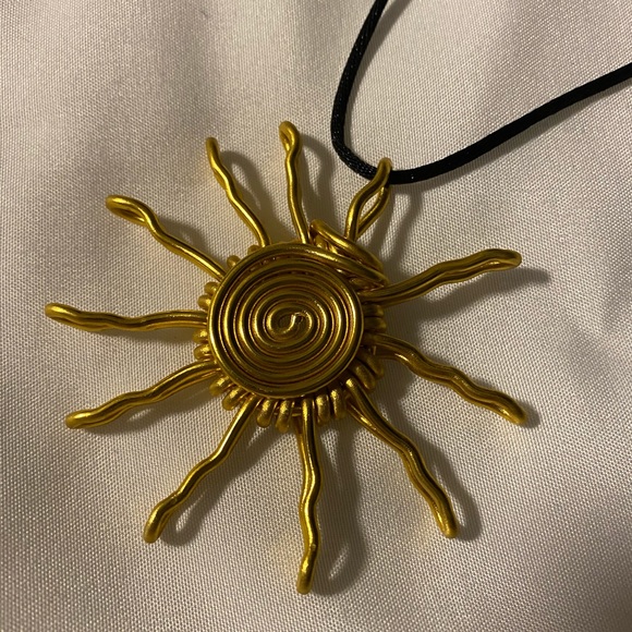 Jewelry | Wire Wrapped Sun Necklace 